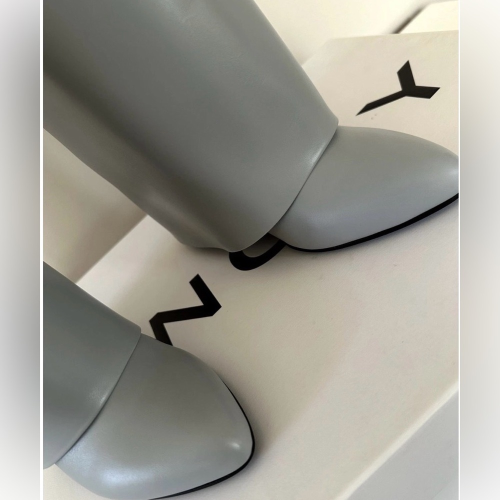 Givenchy grey Heeled Boots . Calf leather - Picture 12 of 12
